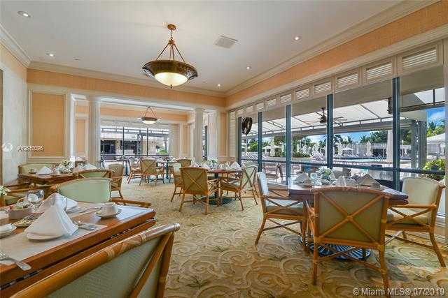 Small Image of 9801 Collins Ave, Bal Harbour, FL 33154, USA Number 28