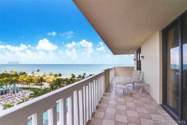 Small Image of 9801 Collins Ave, Bal Harbour, FL 33154, USA Number 37