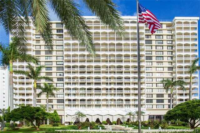 Small Image of 9801 Collins Ave, Bal Harbour, FL 33154, USA Number 39
