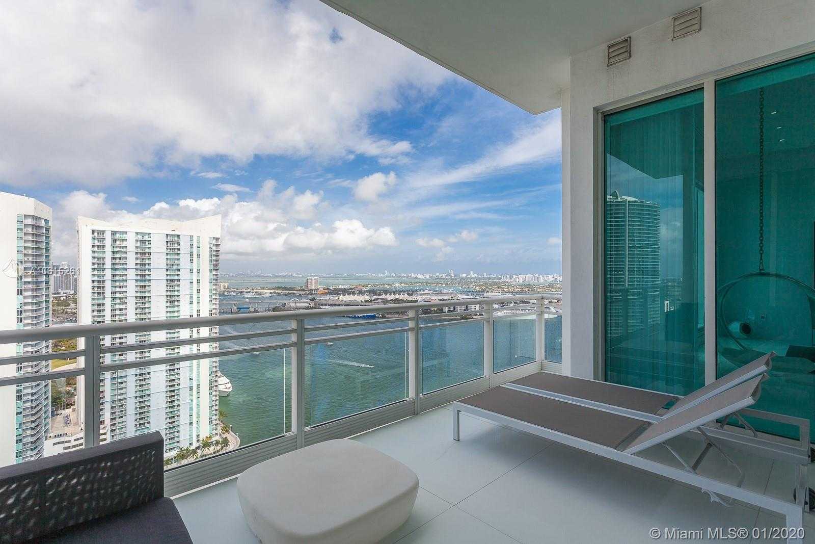 Small Image of 900 Brickell Key Blvd, Miami, FL 33131, USA Number 7