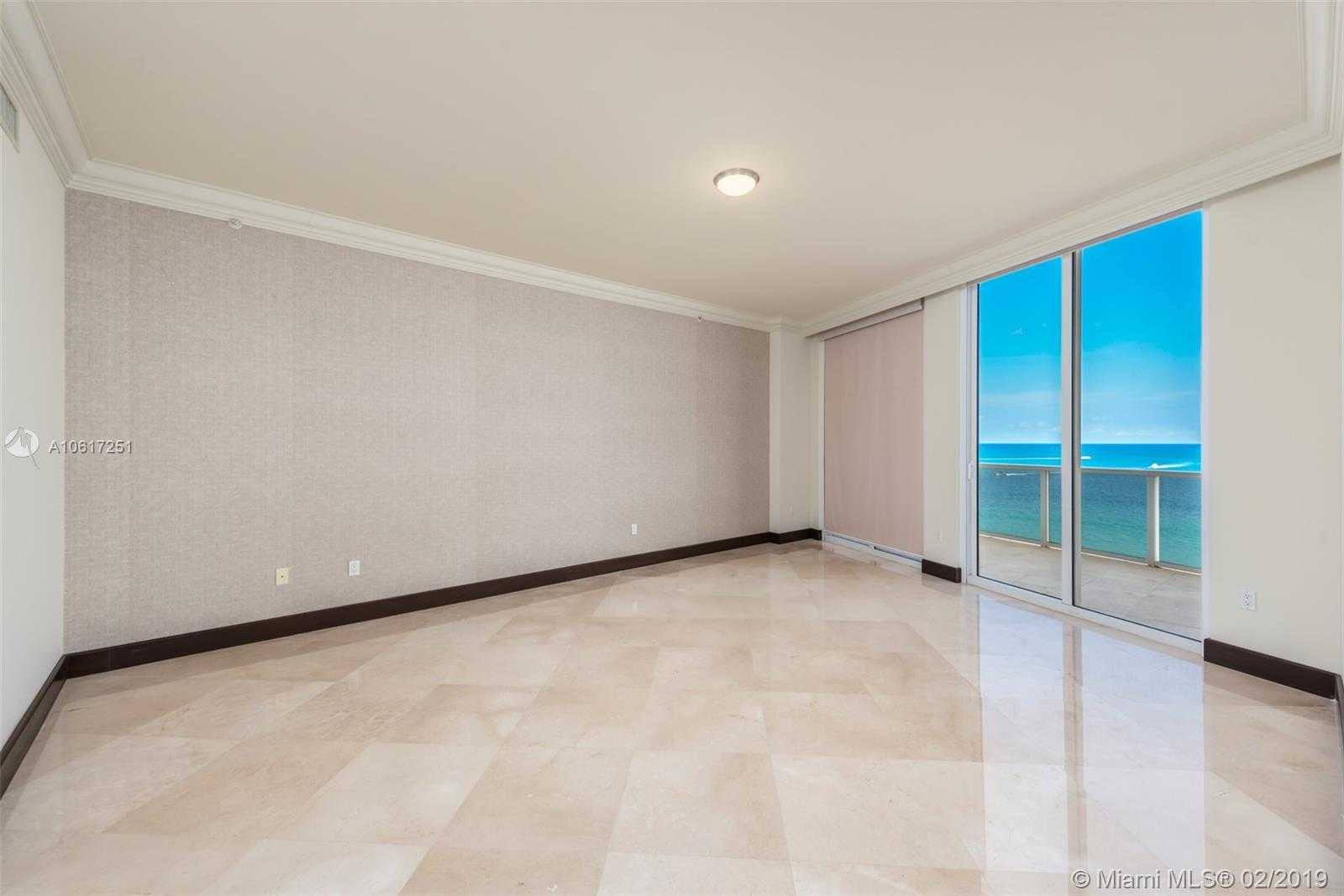 Small Image of 10225 Collins Ave, Bal Harbour, FL 33154, USA Number 18