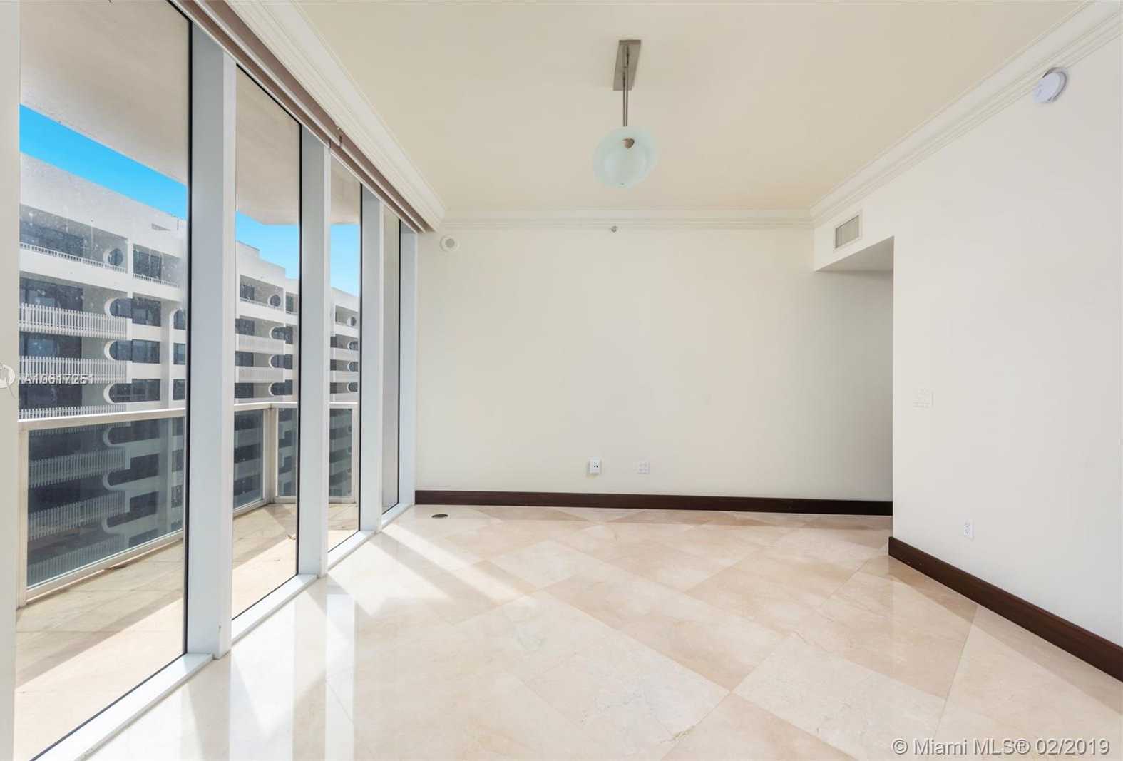 Small Image of 10225 Collins Ave, Bal Harbour, FL 33154, USA Number 39