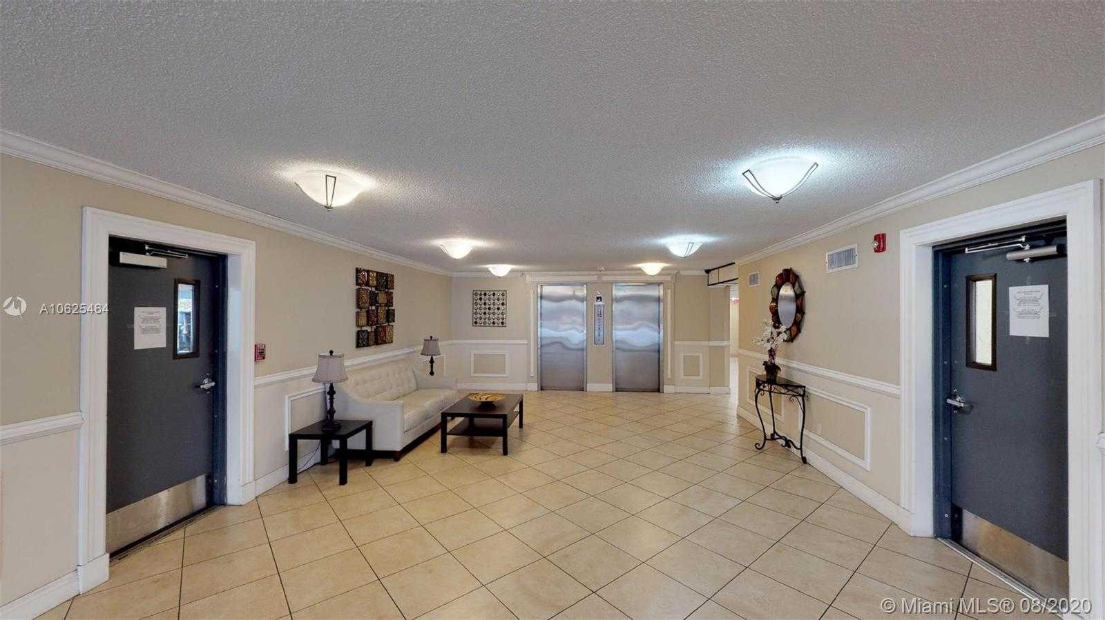 Small Image of 200 178th Dr, Sunny Isles Beach, FL 33160, USA Number 12