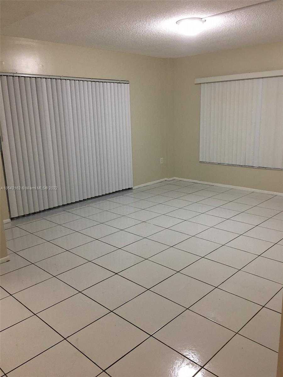 Small Image of 4170 INVERRARY DR #111, Lauderhill Number 10