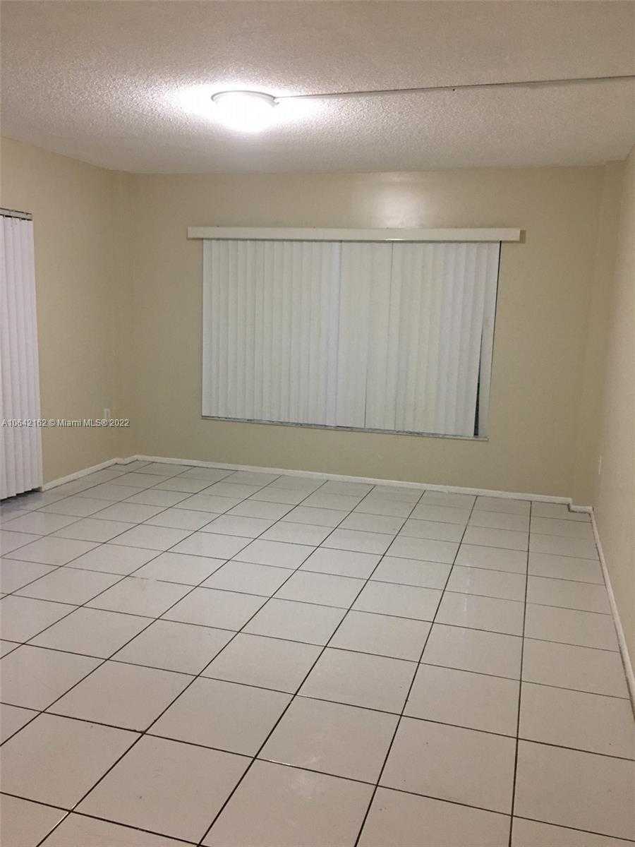 Small Image of 4170 INVERRARY DR #111, Lauderhill Number 13