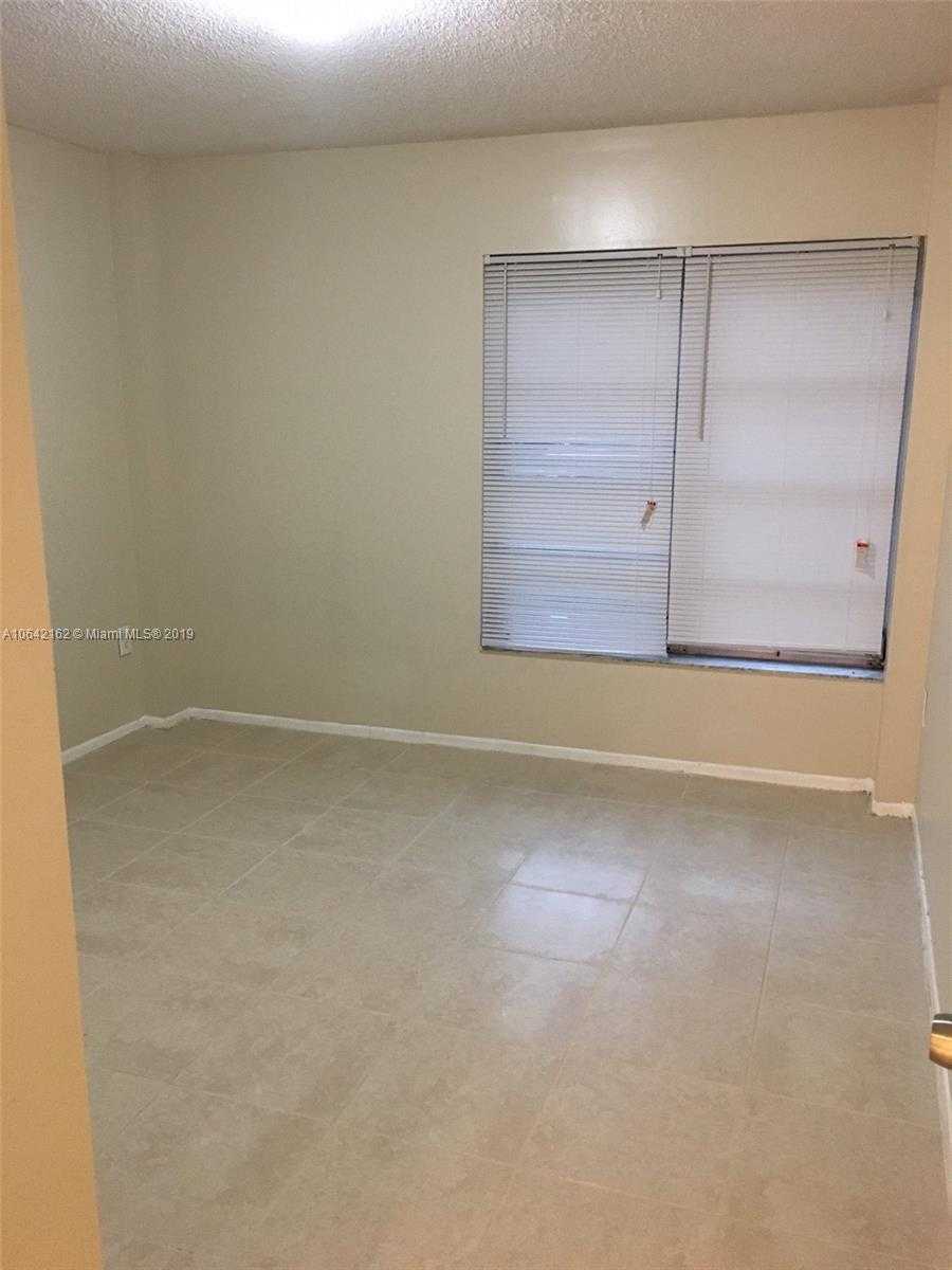 Small Image of 4170 INVERRARY DR #111, Lauderhill Number 19