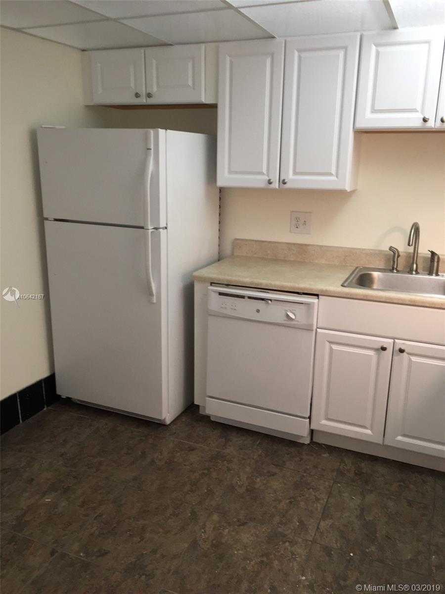 Small Image of 4164 INVERRARY DR #813, Lauderhill Number 15