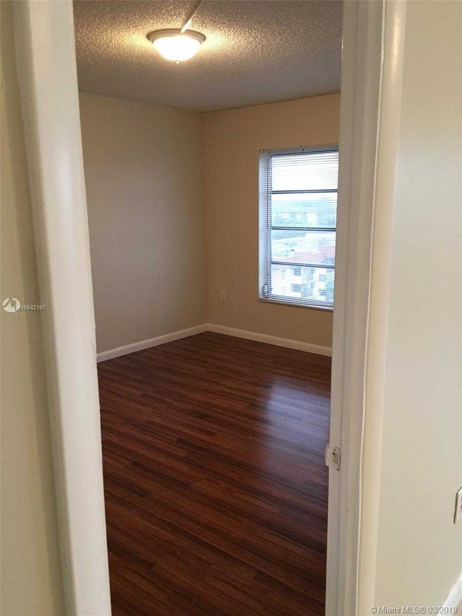 Small Image of 4164 INVERRARY DR #813, Lauderhill Number 18