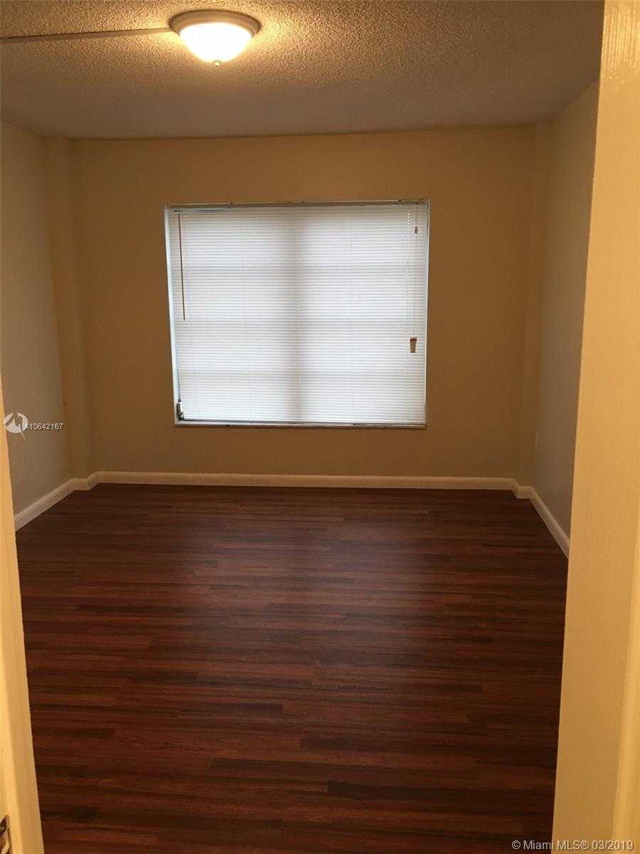 Small Image of 4164 INVERRARY DR #813, Lauderhill Number 20