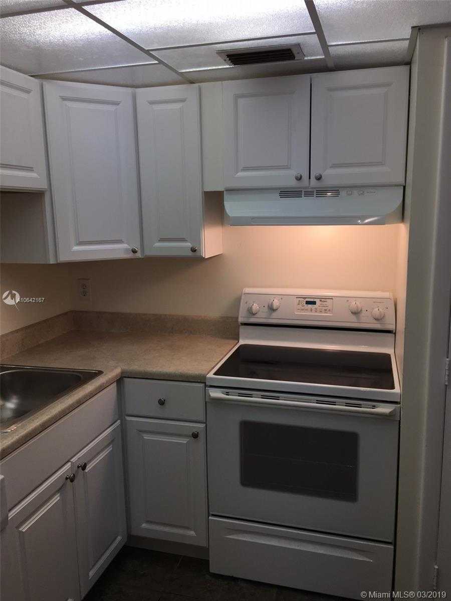 Small Image of 4164 INVERRARY DR #813, Lauderhill Number 24