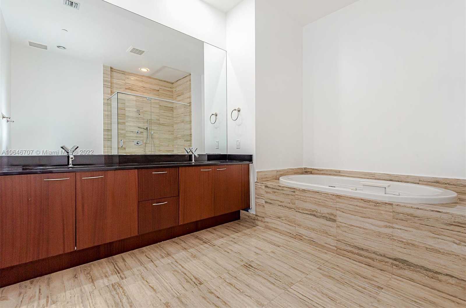 Small Image of 15901 COLLINS AVE #4302, Sunny Isles Beach Number 22