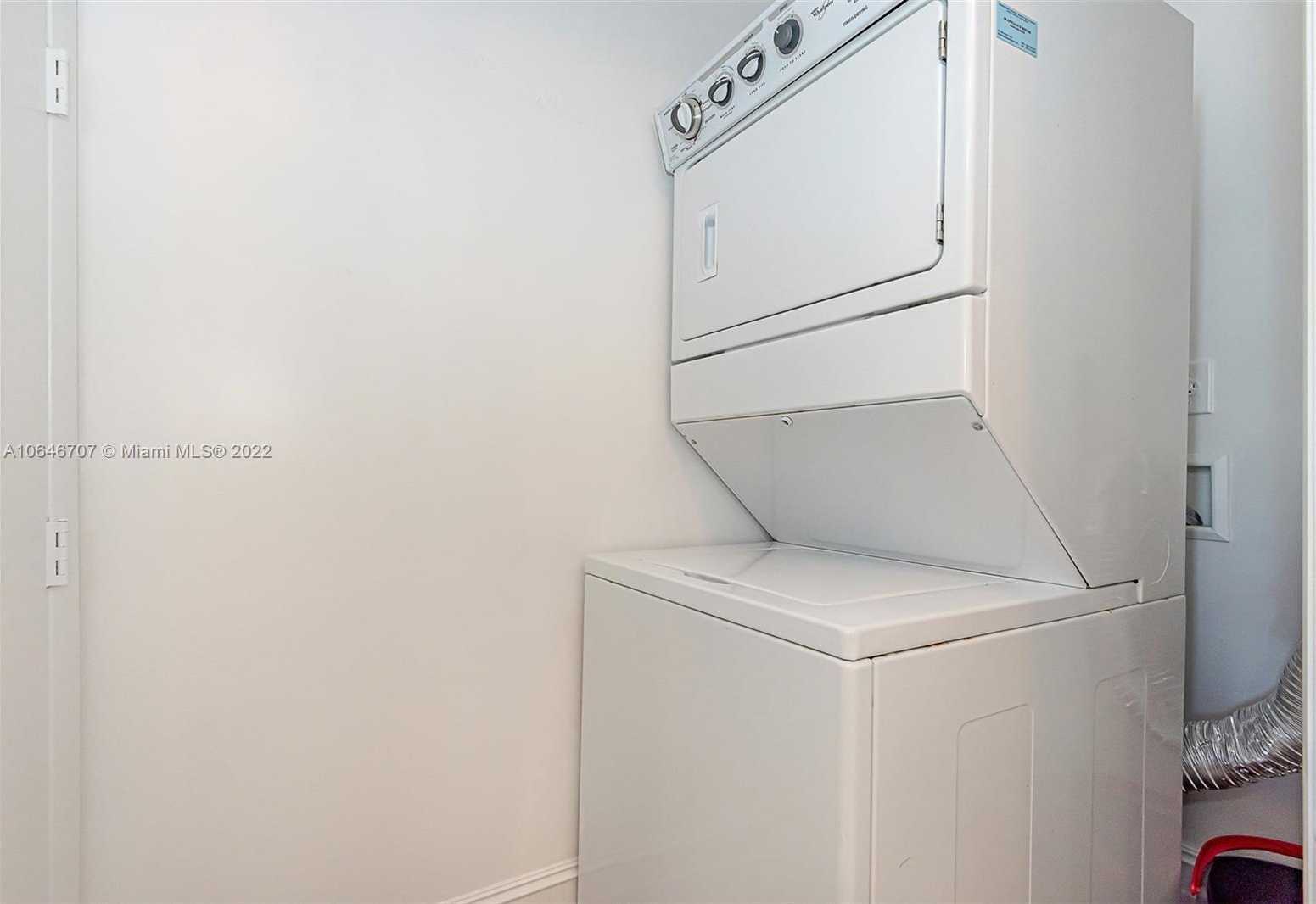 Small Image of 15901 COLLINS AVE #4302, Sunny Isles Beach Number 24