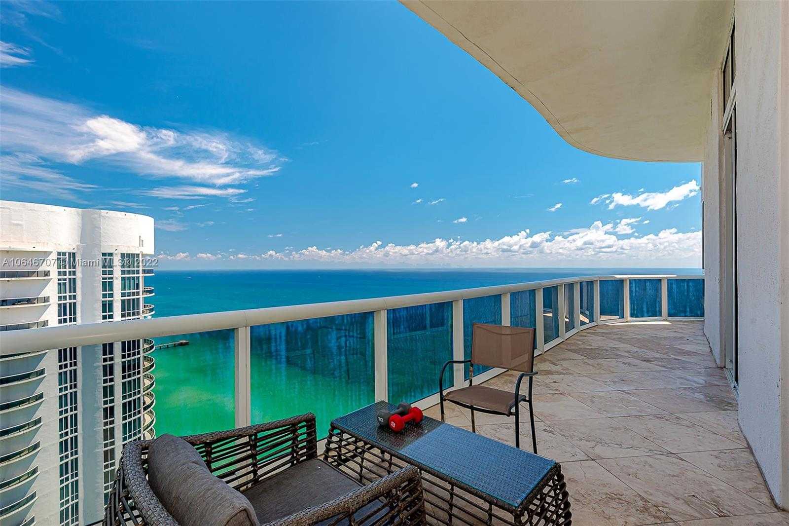 Small Image of 15901 COLLINS AVE #4302, Sunny Isles Beach Number 27