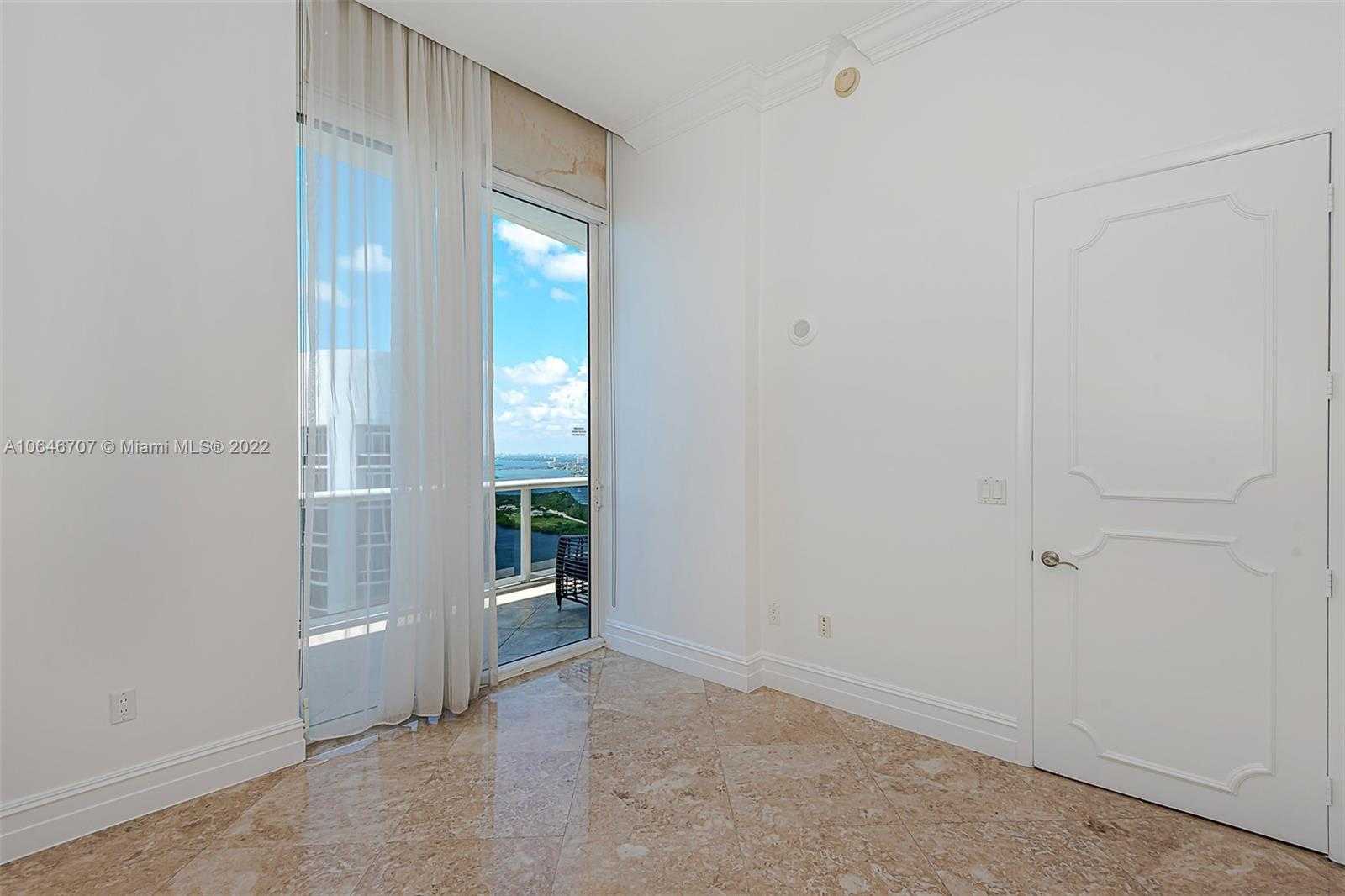Small Image of 15901 COLLINS AVE #4302, Sunny Isles Beach Number 9
