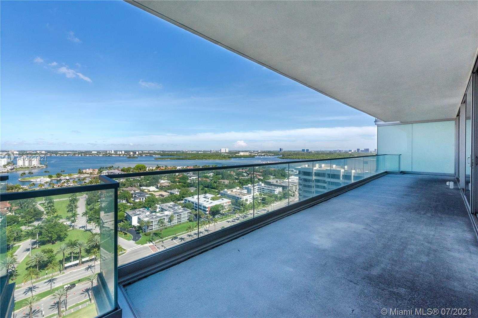 Small Image of 10201 Collins Ave, Bal Harbour, FL 33154, USA Number 4
