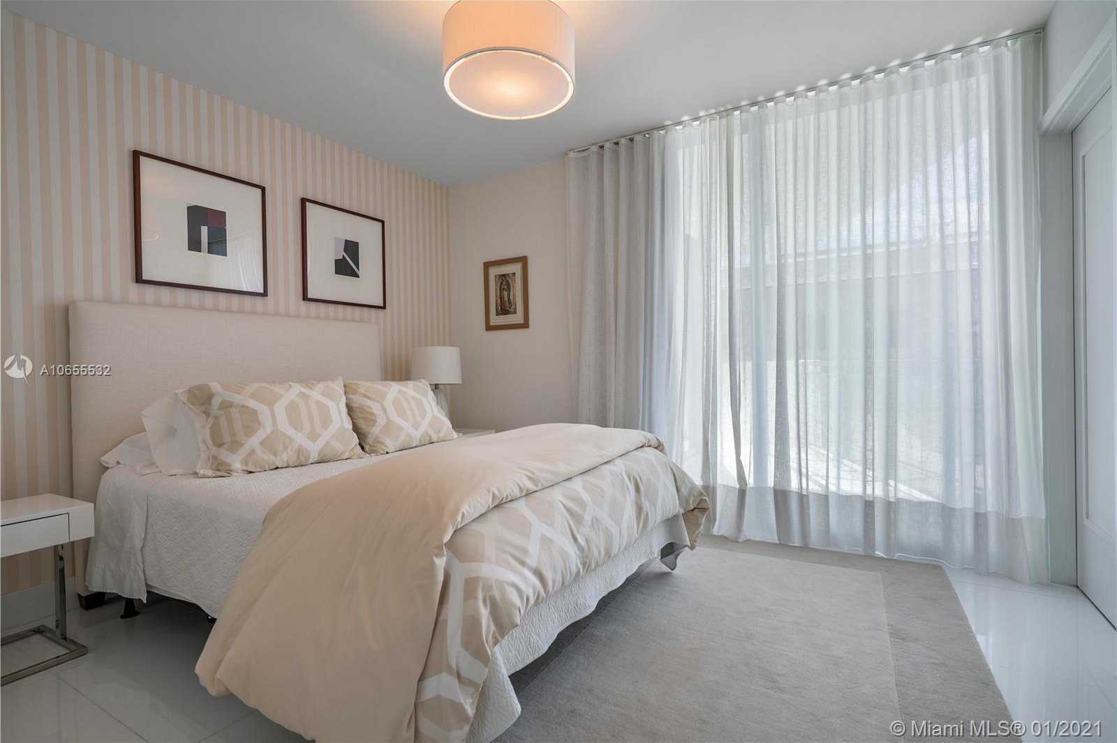 Small Image of 9400 WEST BAY HARBOR DR #401, Bay Harbor Islands Number 16