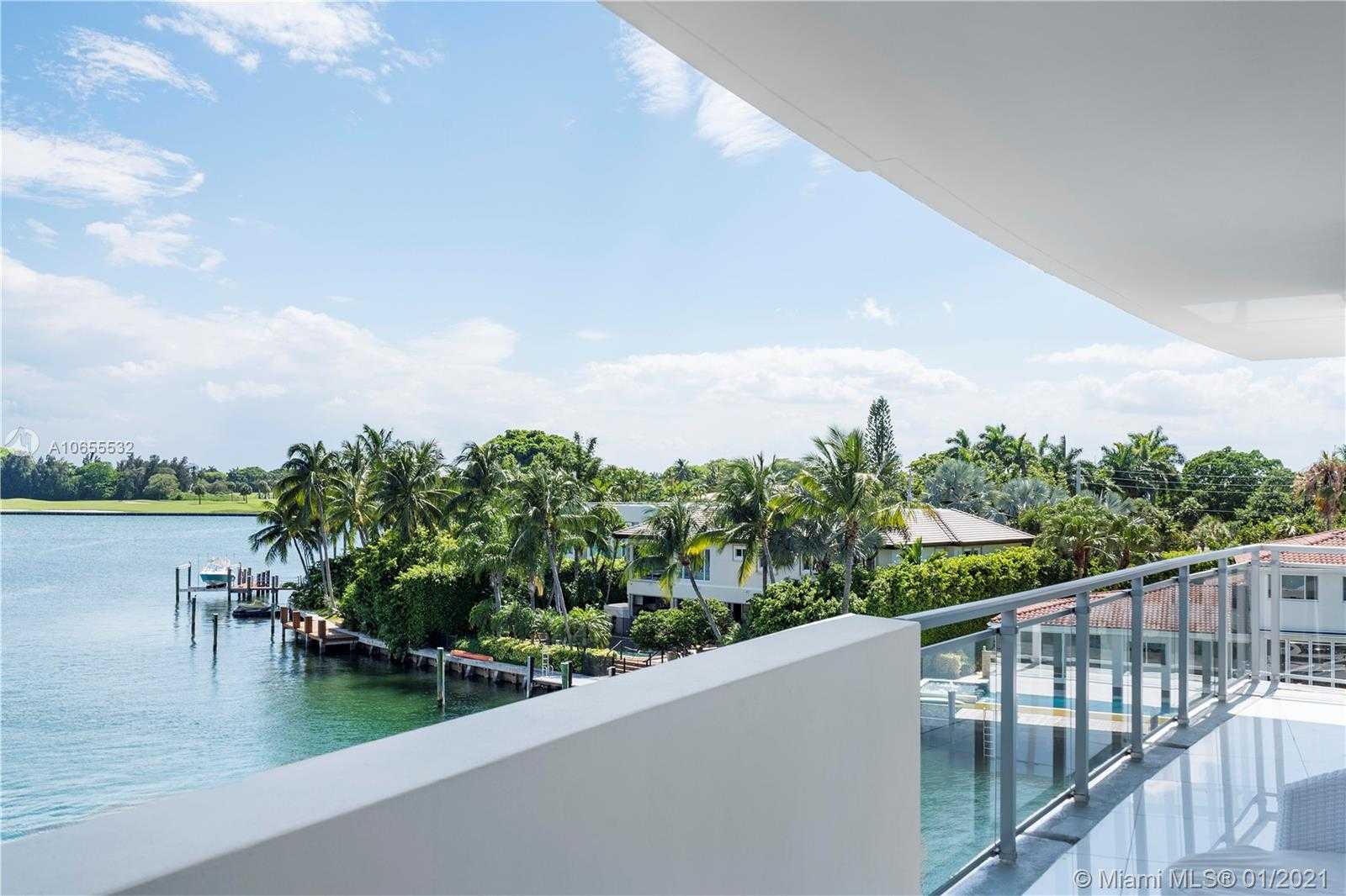 Small Image of 9400 WEST BAY HARBOR DR #401, Bay Harbor Islands Number 25