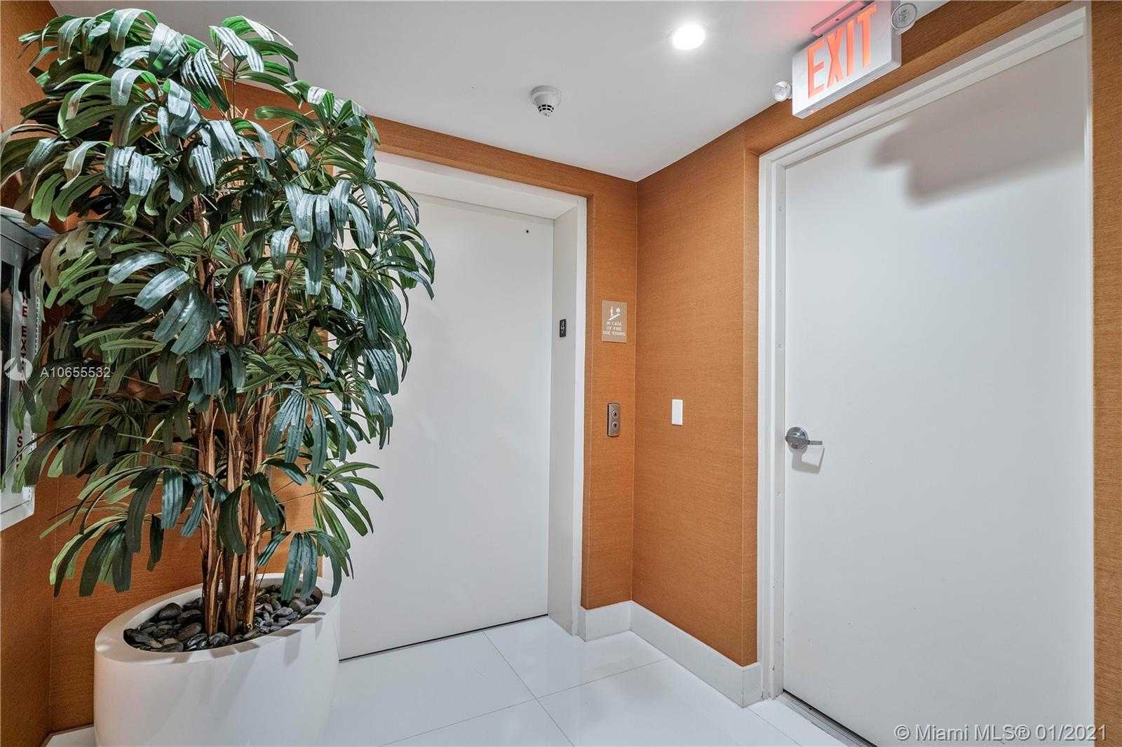 Small Image of 9400 WEST BAY HARBOR DR #401, Bay Harbor Islands Number 28