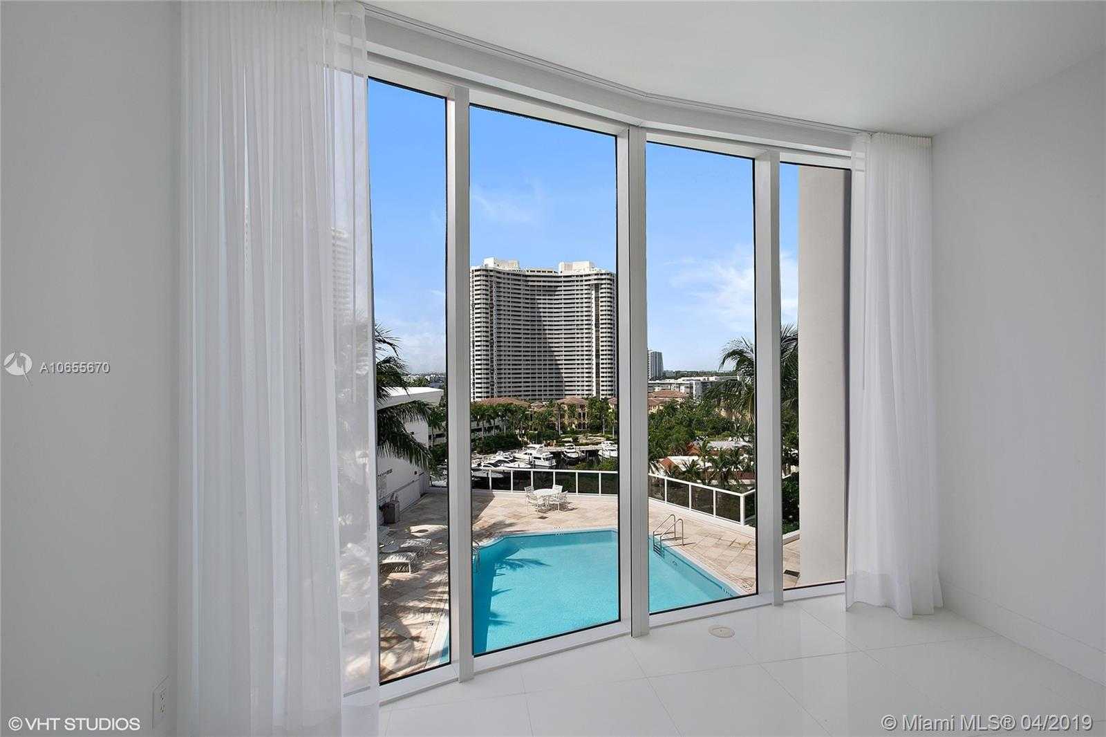 Small Image of 4100 Island Blvd, Aventura, FL 33160, USA Number 10