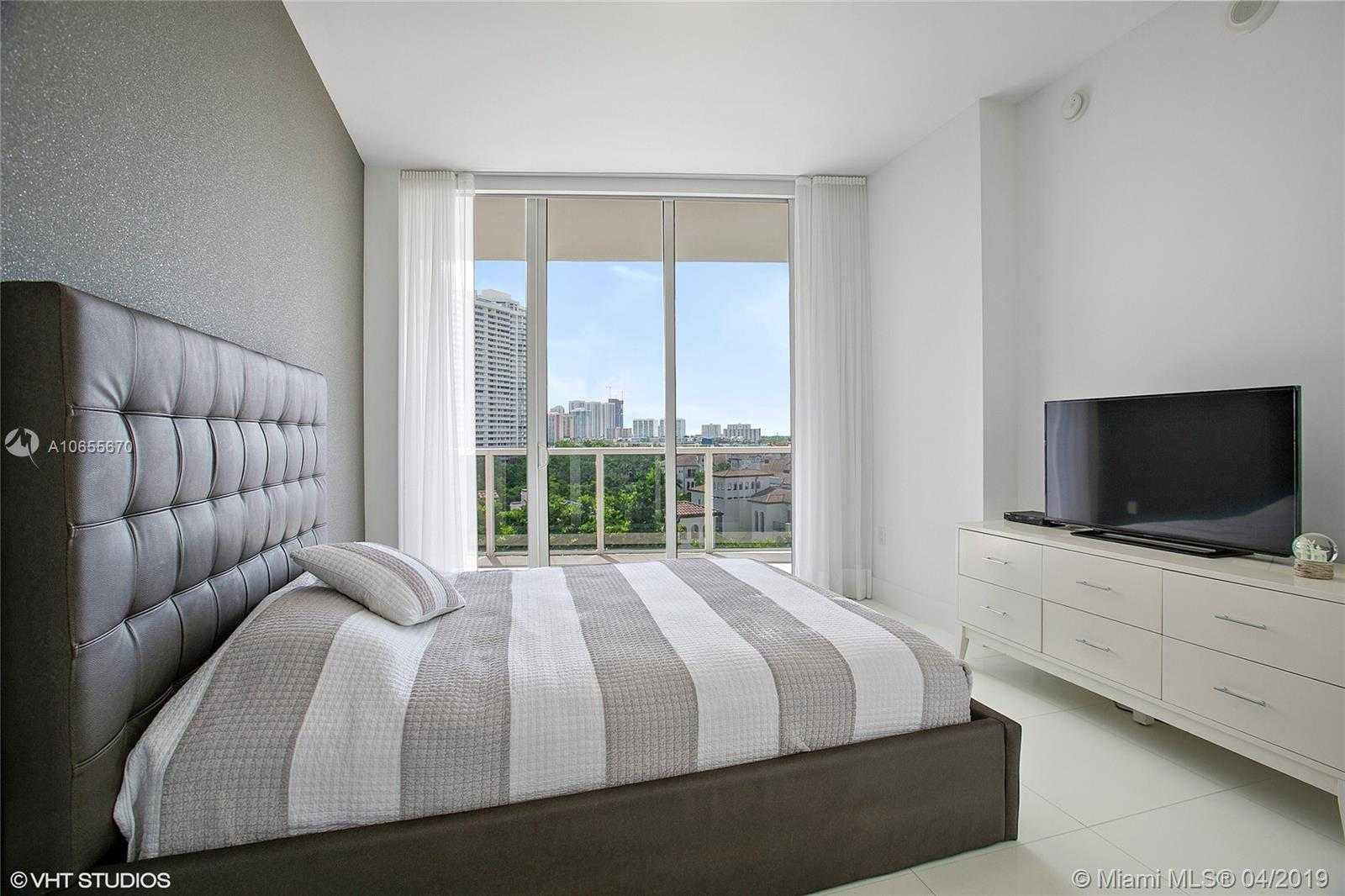 Small Image of 4100 Island Blvd, Aventura, FL 33160, USA Number 12