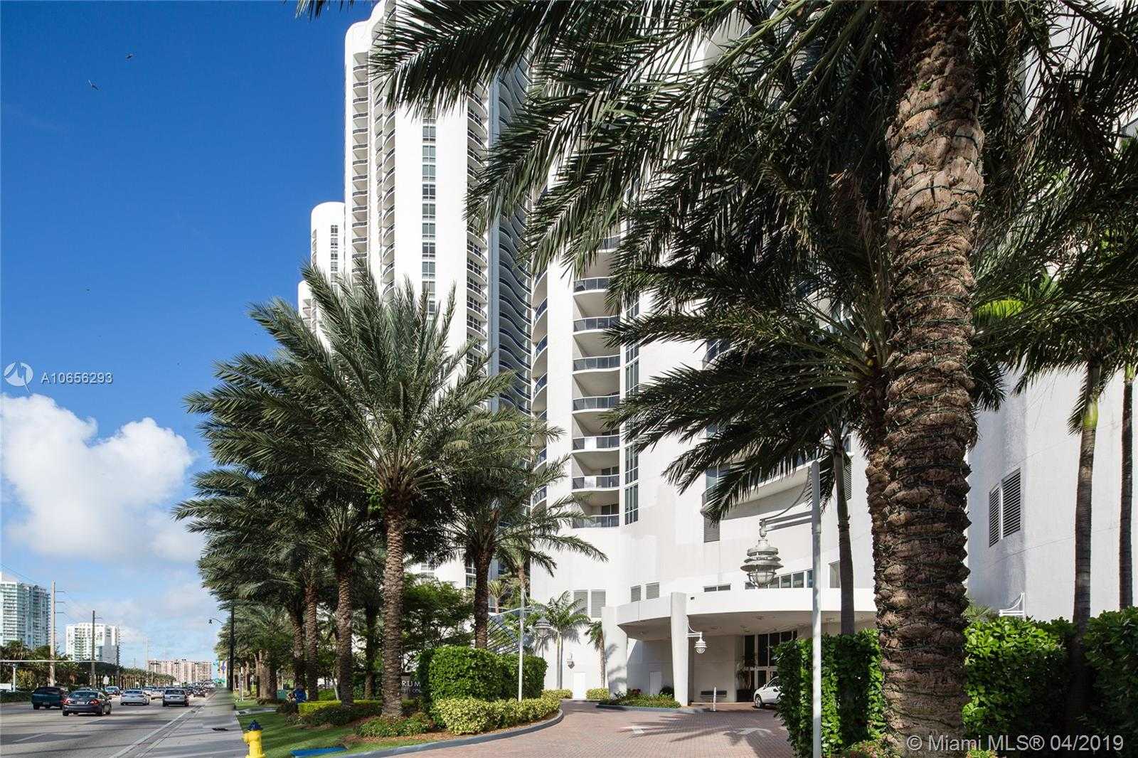 Small Image of 15811 Collins Ave, North Miami Beach, FL 33160, USA Number 23