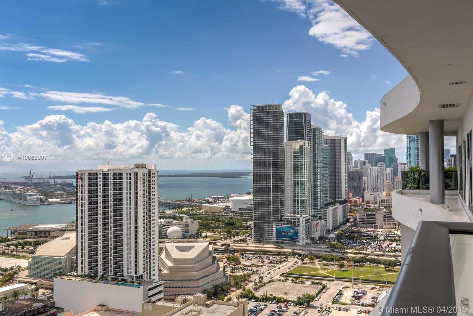 Small Image of 1600 NE 1st Ave, Miami, FL 33132, USA Number 23