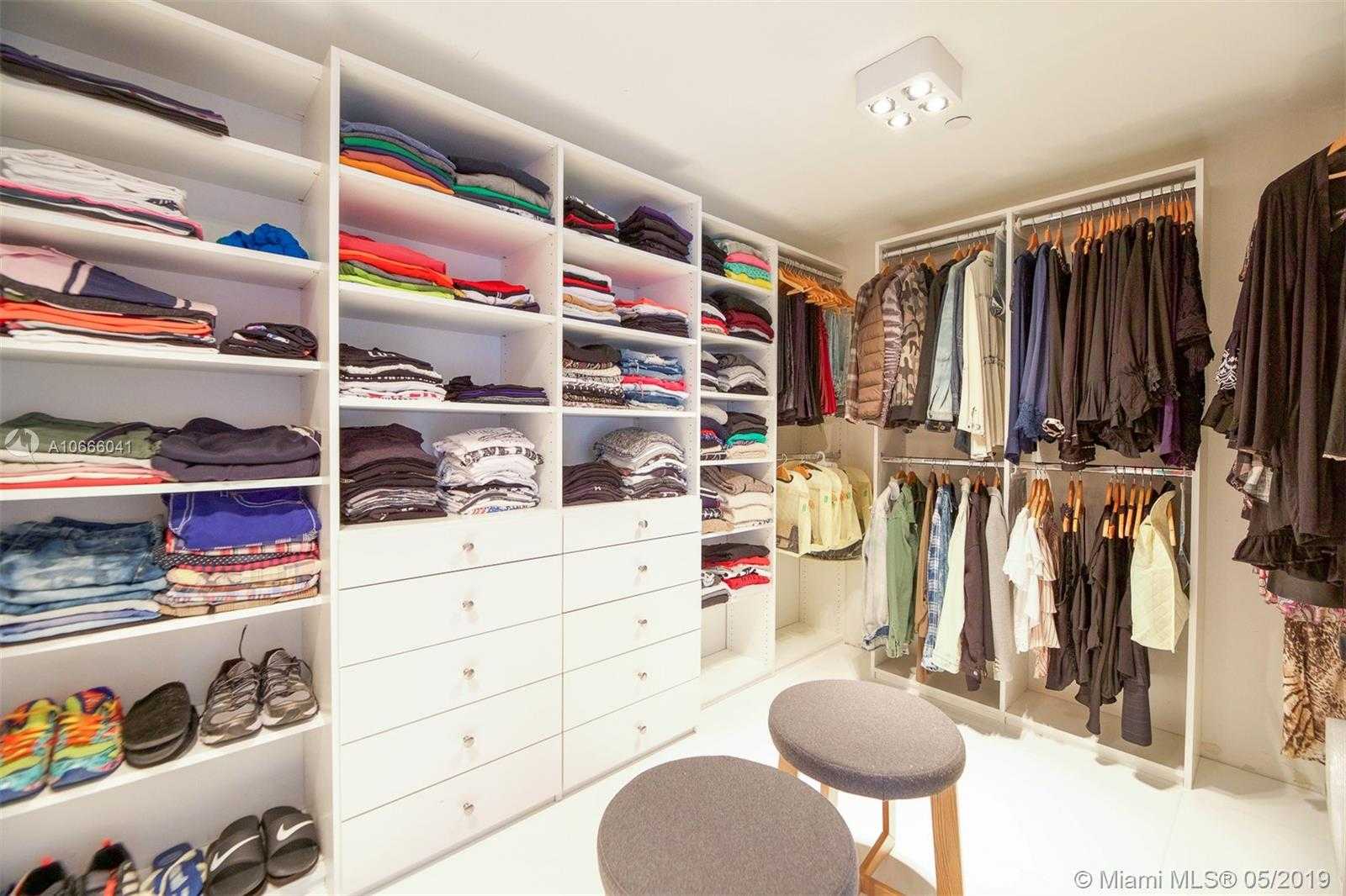 Small Image of 3301 NE 183rd St, Aventura, FL 33160, USA Number 27