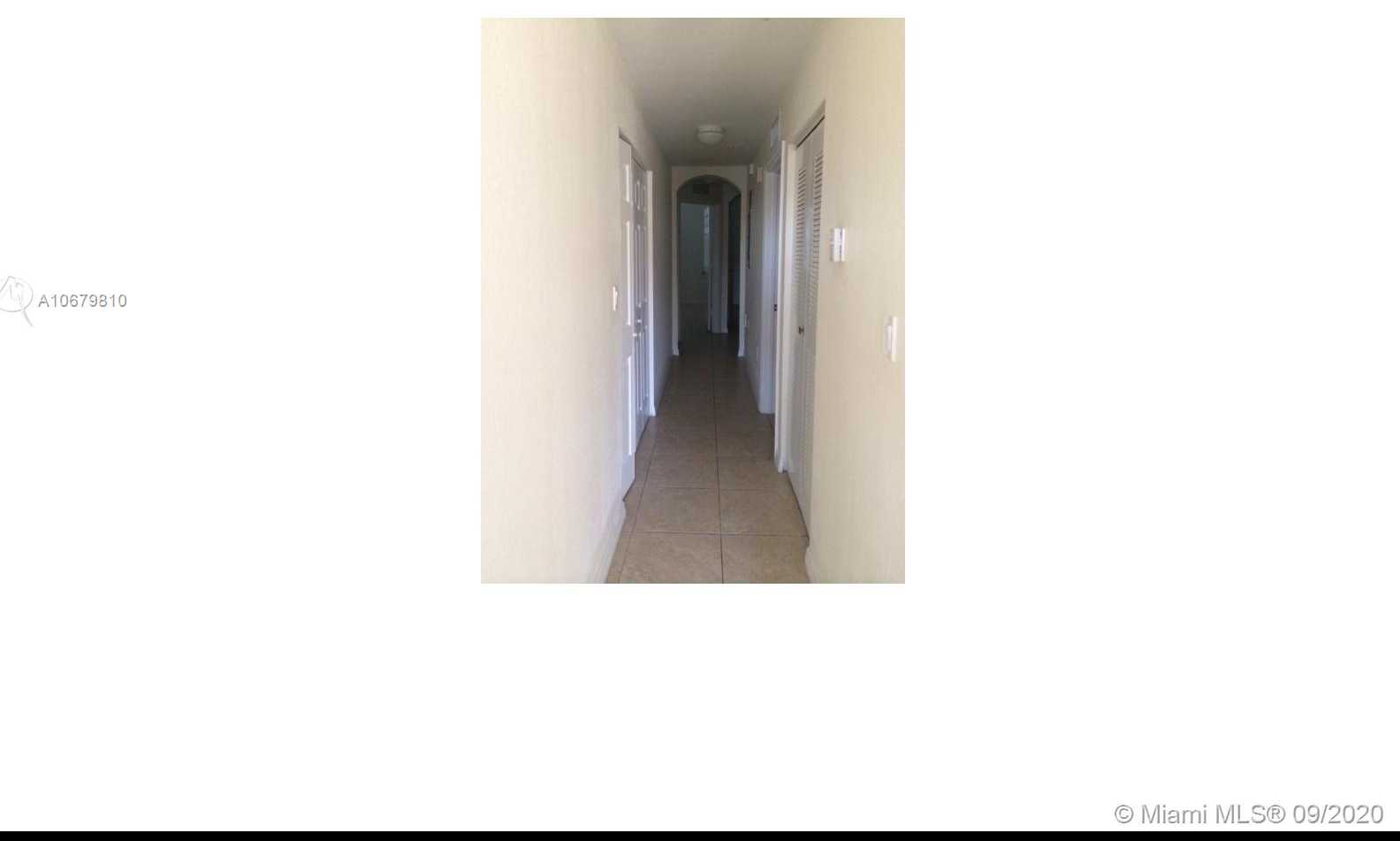Small Image of 10805 NW 89th Terrace, Doral, FL 33178, USA Number 6