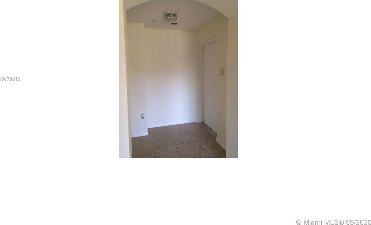 Small Image of 10805 NW 89th Terrace, Doral, FL 33178, USA Number 7