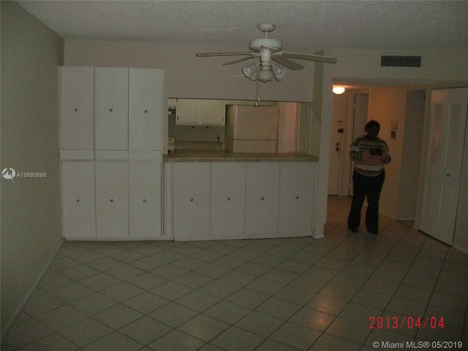 Small Image of 4174 INVERRARY DR #911, Lauderhill Number 10