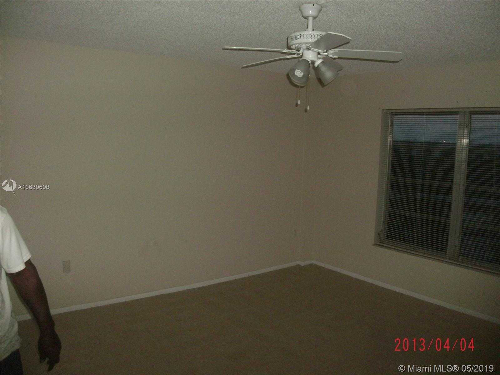 Small Image of 4174 INVERRARY DR #911, Lauderhill Number 11