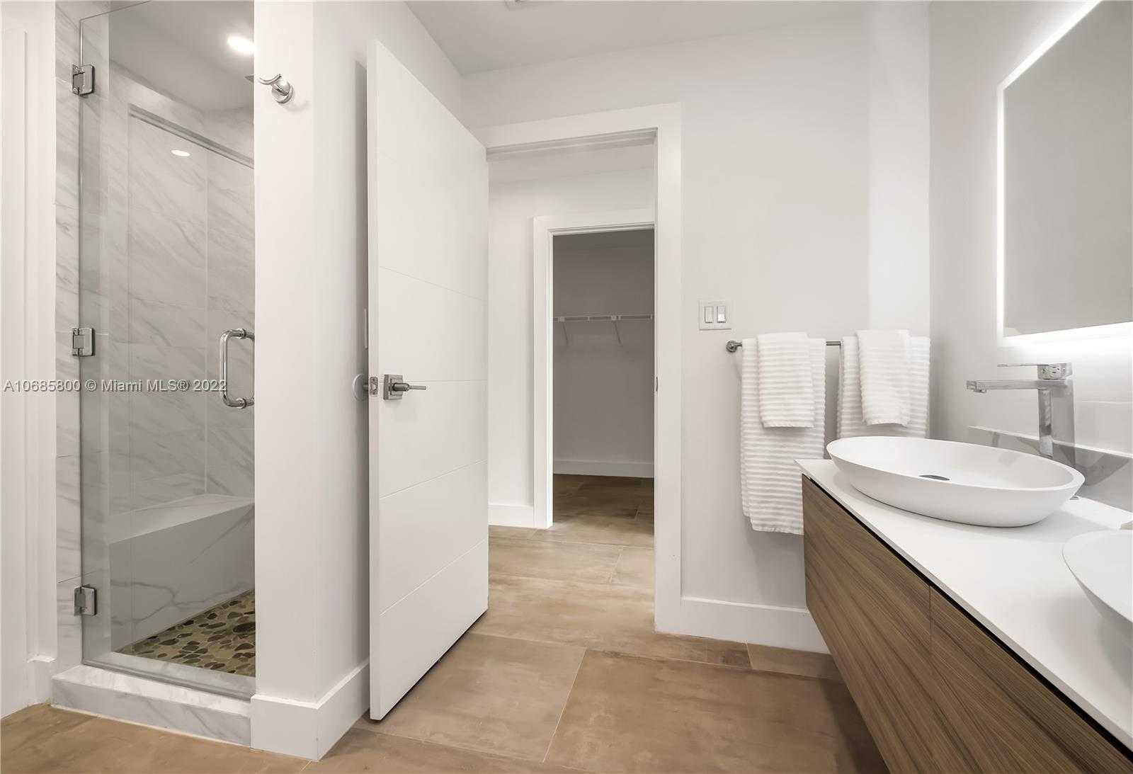Small Image of 19144 FISHER ISLAND DR #19144, Fisher Island Number 16