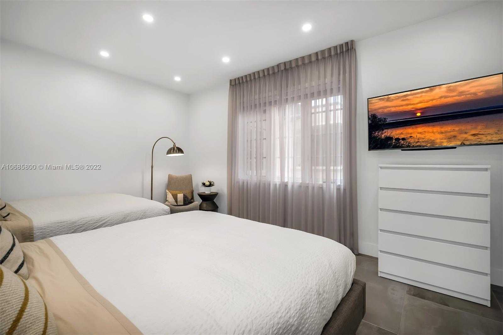 Small Image of 19144 FISHER ISLAND DR #19144, Fisher Island Number 19