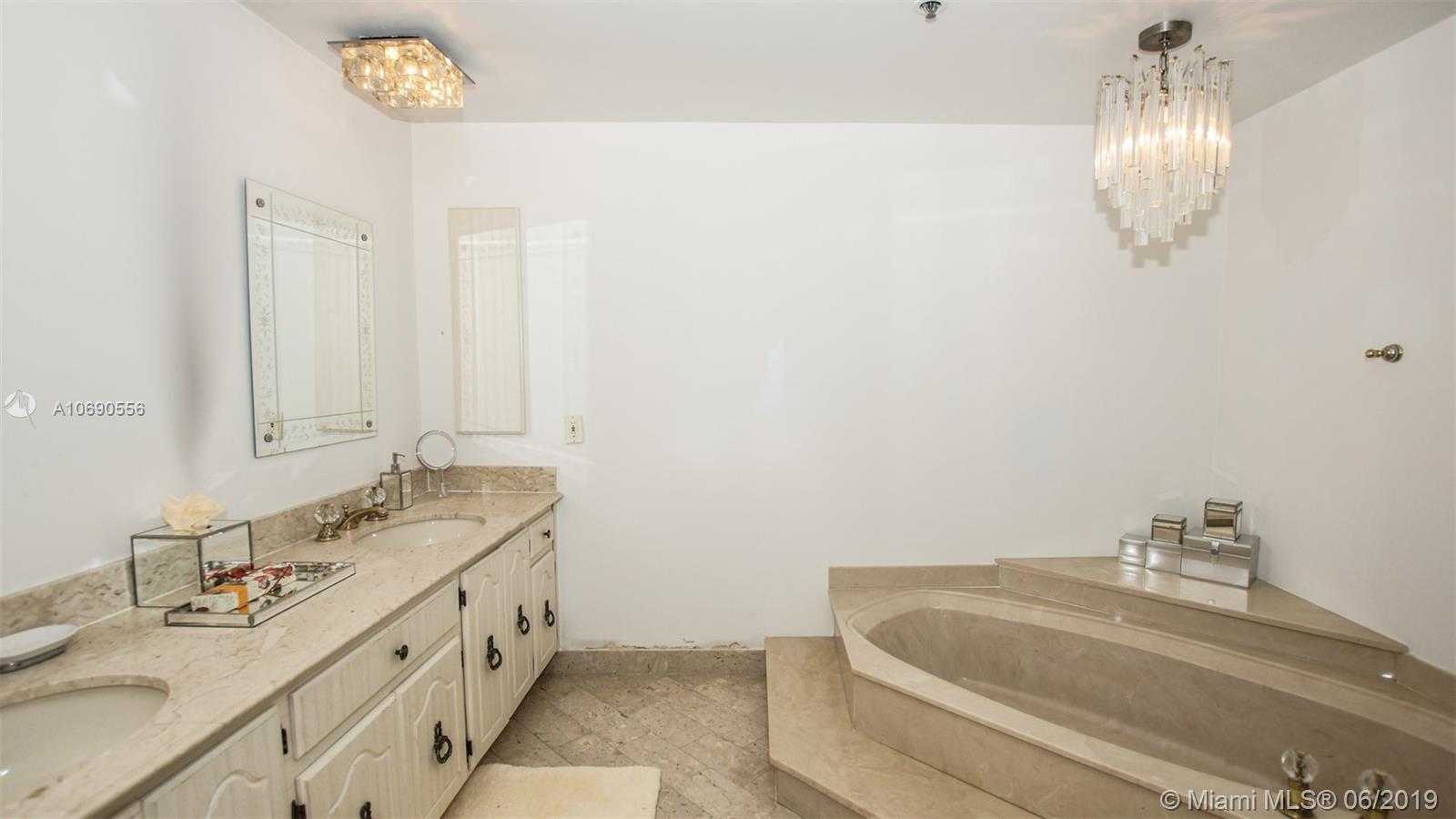 Small Image of 10205 COLLINS AVE #1506, Bal Harbour Number 12