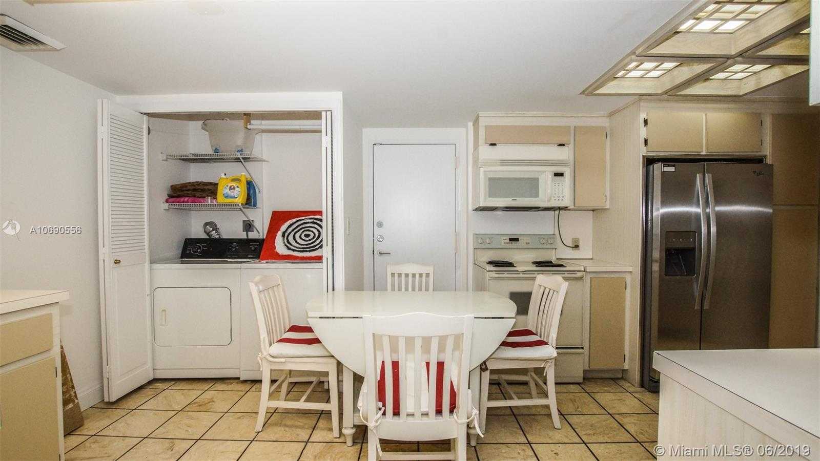 Small Image of 10205 COLLINS AVE #1506, Bal Harbour Number 8
