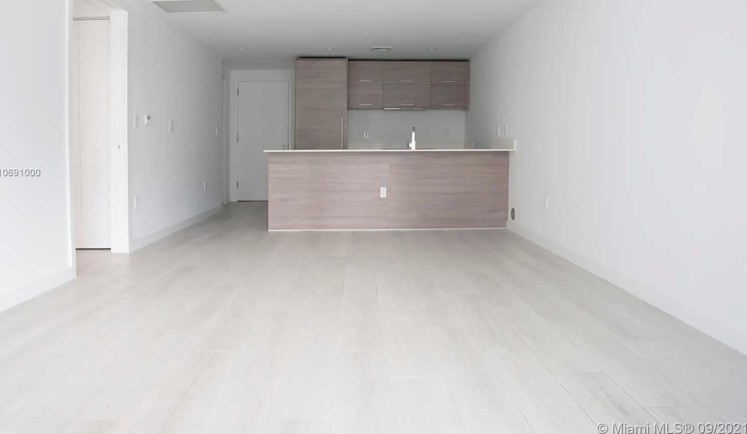 Small Image of 1300 SOUTH MIAMI AVE #2311, Miami Number 3