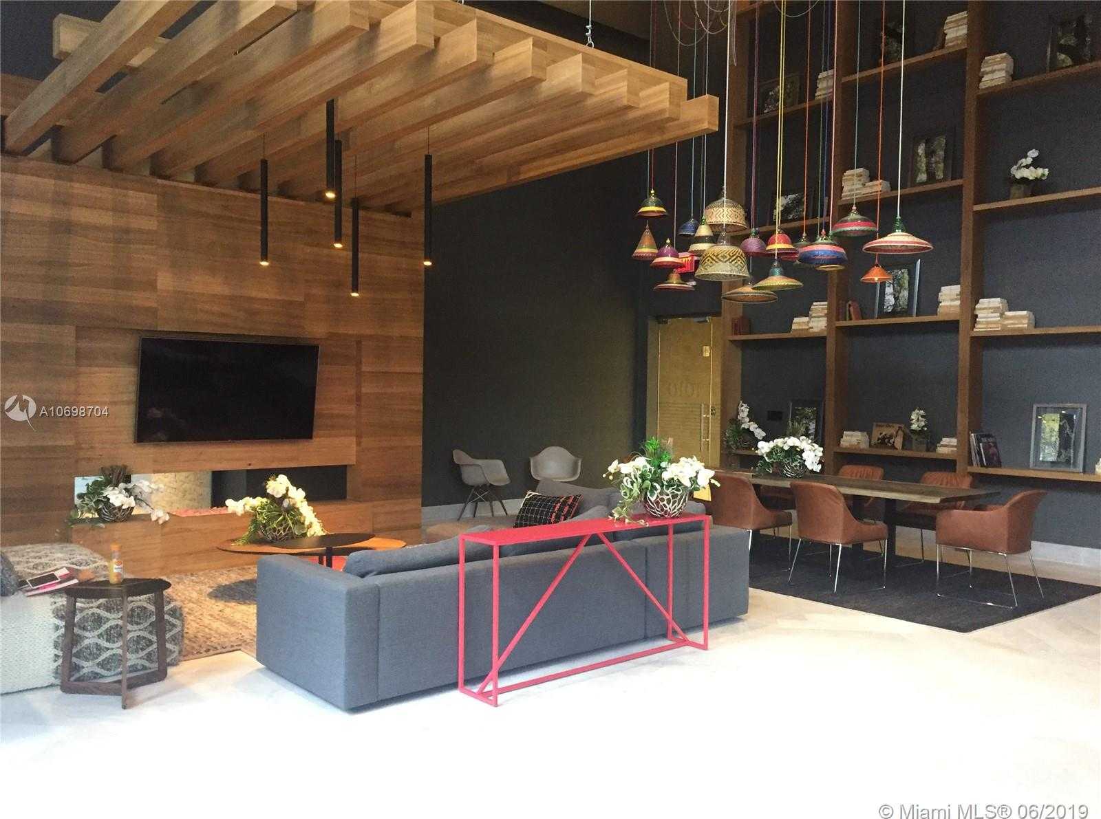 Small Image of 1010 BRICKELL AVE #4510, Miami Number 7