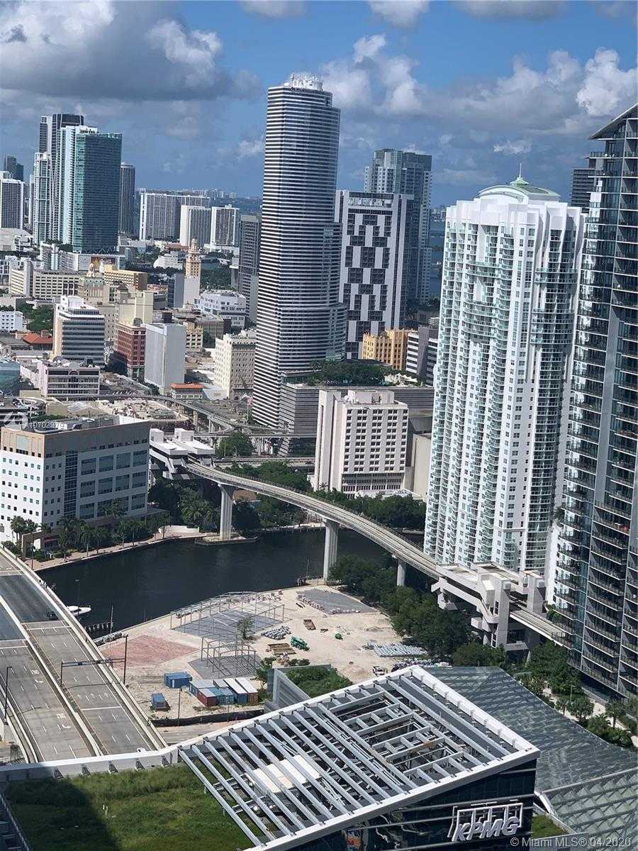 Small Image of 55 SW 9th St, Miami, FL 33130, USA Number 10