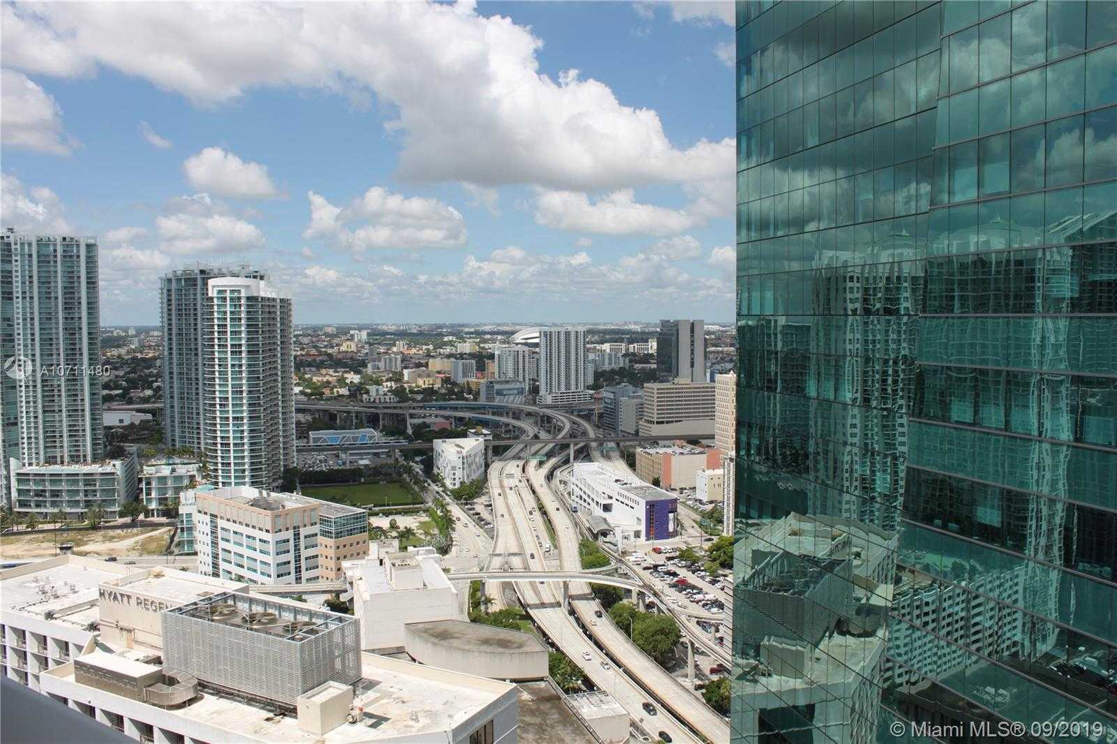 Small Image of 200 Biscayne Blvd Way, Miami, FL 33131, USA Number 35