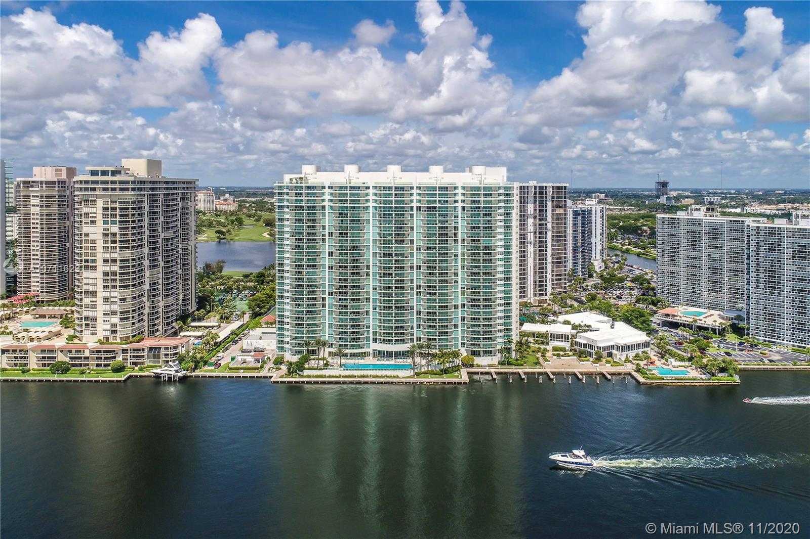 Small Image of 20201 E Country Club Dr, Miami, FL 33180, USA Number 18