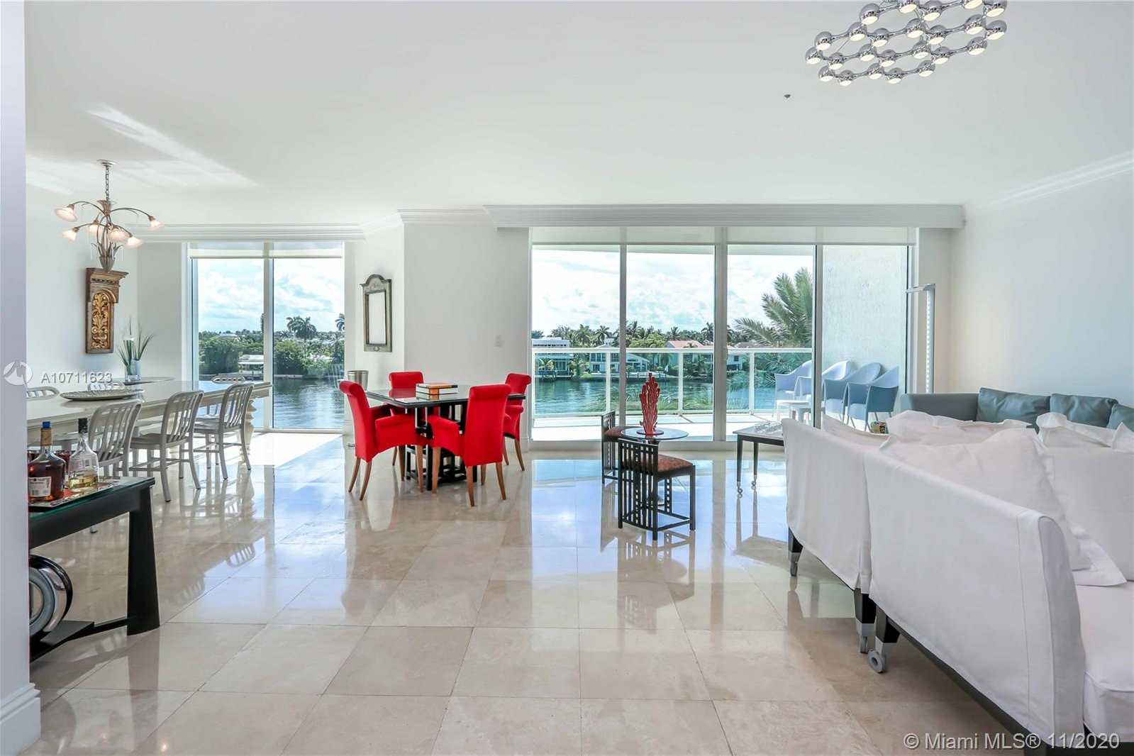 Small Image of 20201 E Country Club Dr, Miami, FL 33180, USA Number 4
