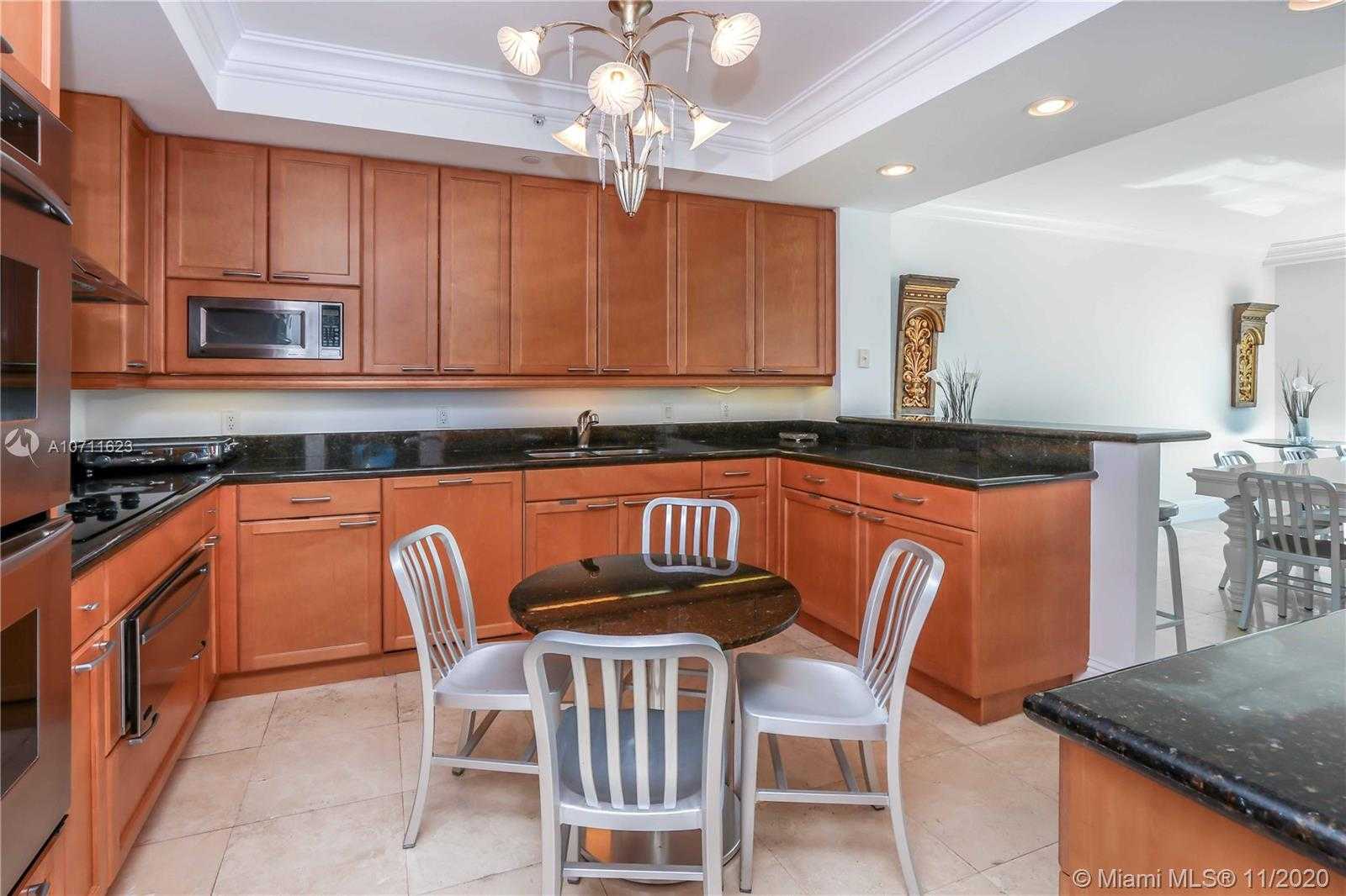Small Image of 20201 E Country Club Dr, Miami, FL 33180, USA Number 6