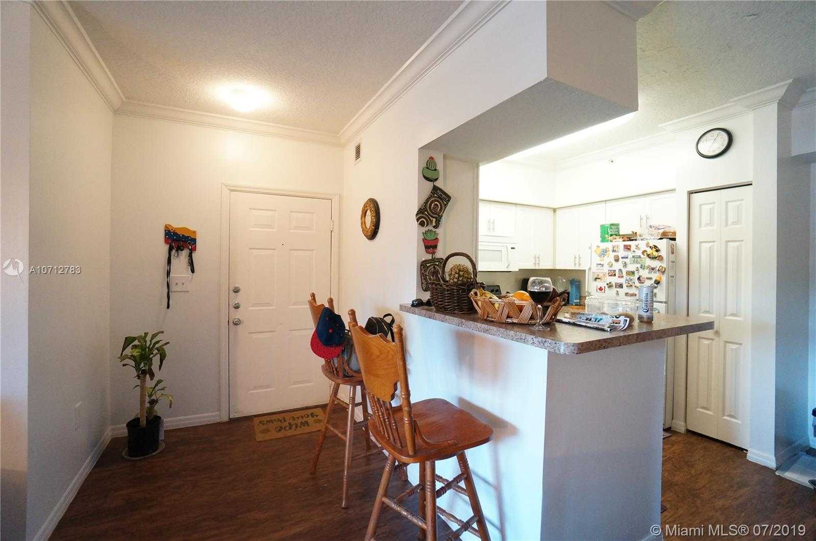Small Image of 151 SOUTH WEST 117TH AVE #9106, Pembroke Pines Number 6