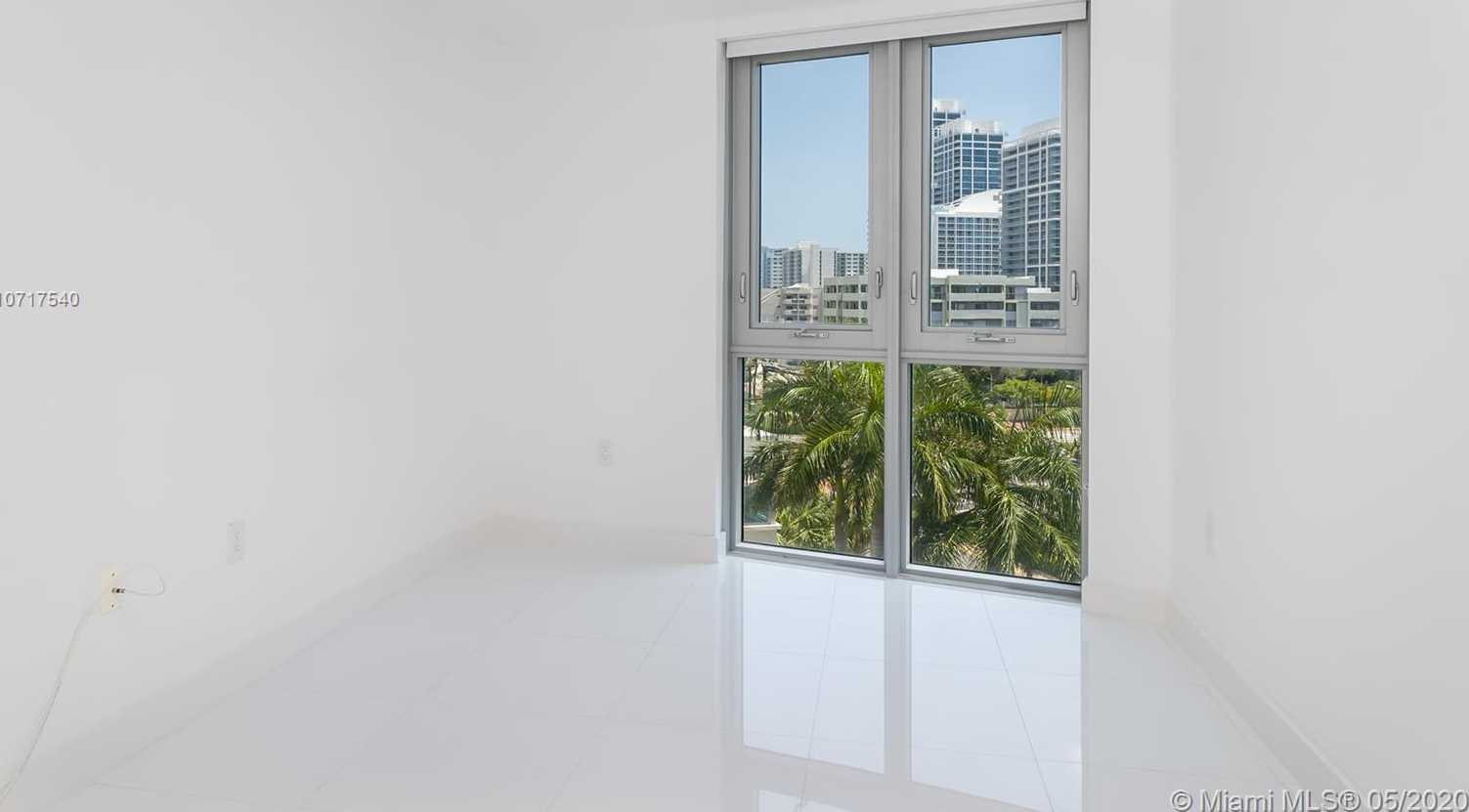 Small Image of 6610 Indian Creek Dr, Miami Beach, FL 33141, USA Number 17
