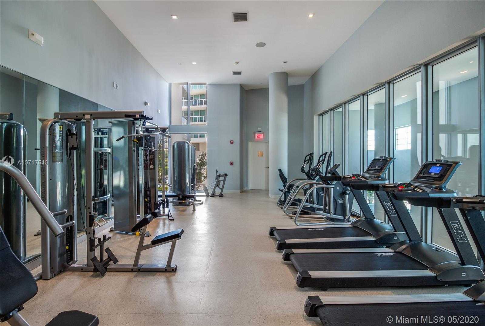 Small Image of 6610 Indian Creek Dr, Miami Beach, FL 33141, USA Number 30