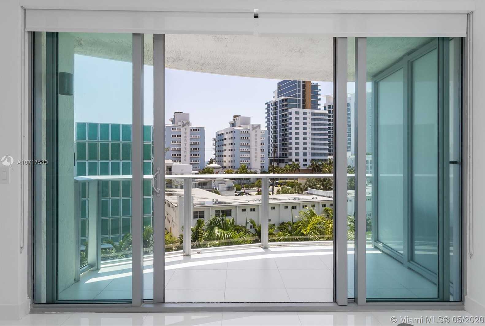 Small Image of 6610 Indian Creek Dr, Miami Beach, FL 33141, USA Number 9