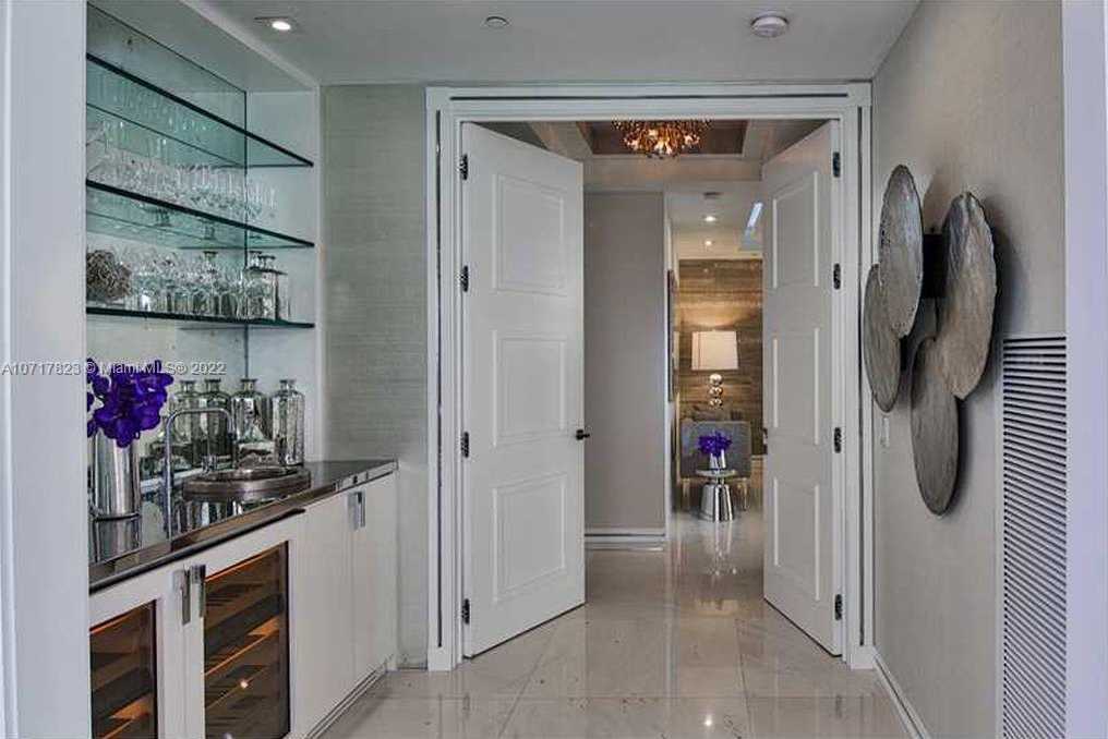 Small Image of 9703 Collins Ave, Bal Harbour, FL 33154, USA Number 4