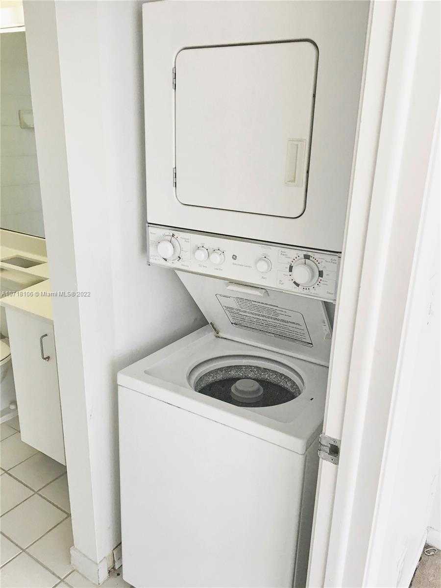 Small Object Image