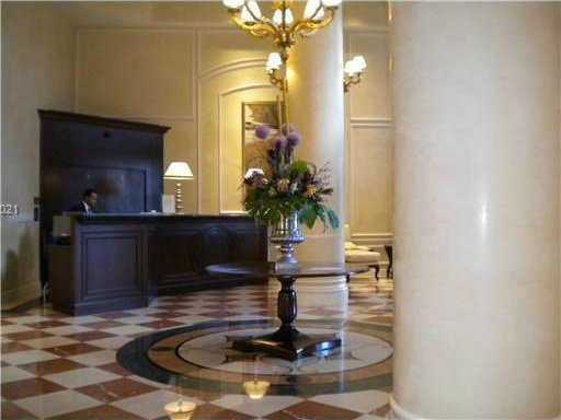 Small Image of 20000 EAST COUNTRY CLUB DR #302, Aventura Number 16