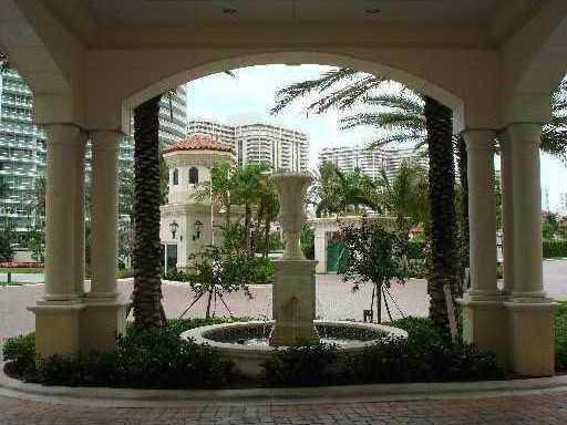 Small Image of 20000 EAST COUNTRY CLUB DR #302, Aventura Number 3